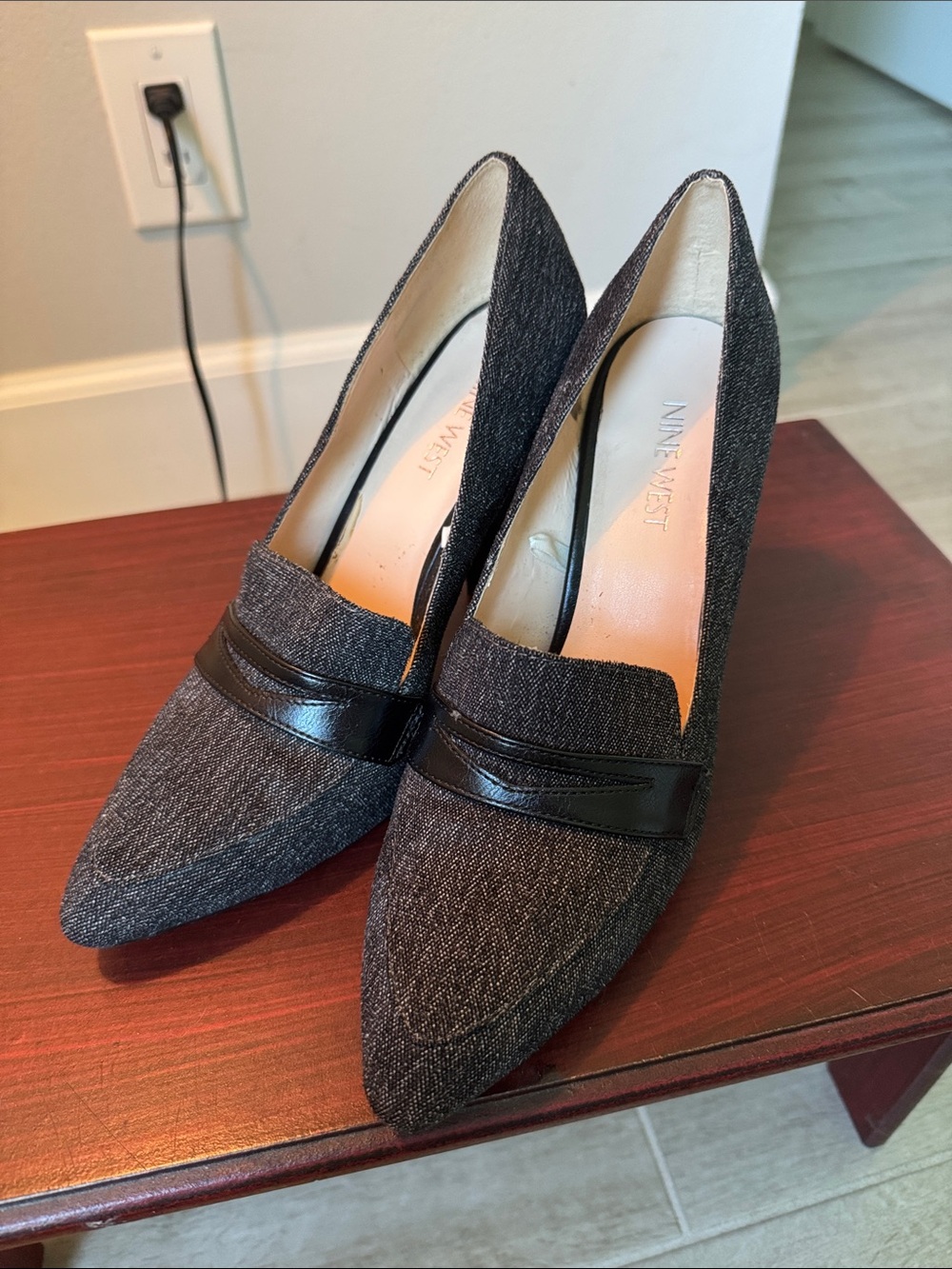 Nine West Black and Gray Pointed-Toe Loafer Heels